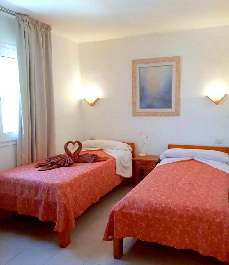 Apartamentos Tamarindos ปูแอร์โตเดลคาร์เมน ภายนอก รูปภาพ