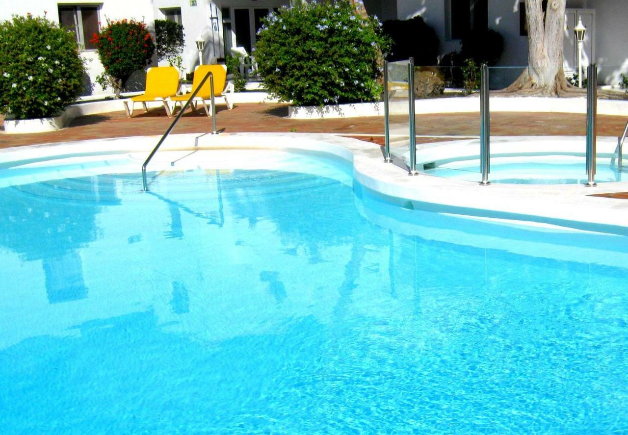 Apartamentos Tamarindos ปูแอร์โตเดลคาร์เมน ภายนอก รูปภาพ