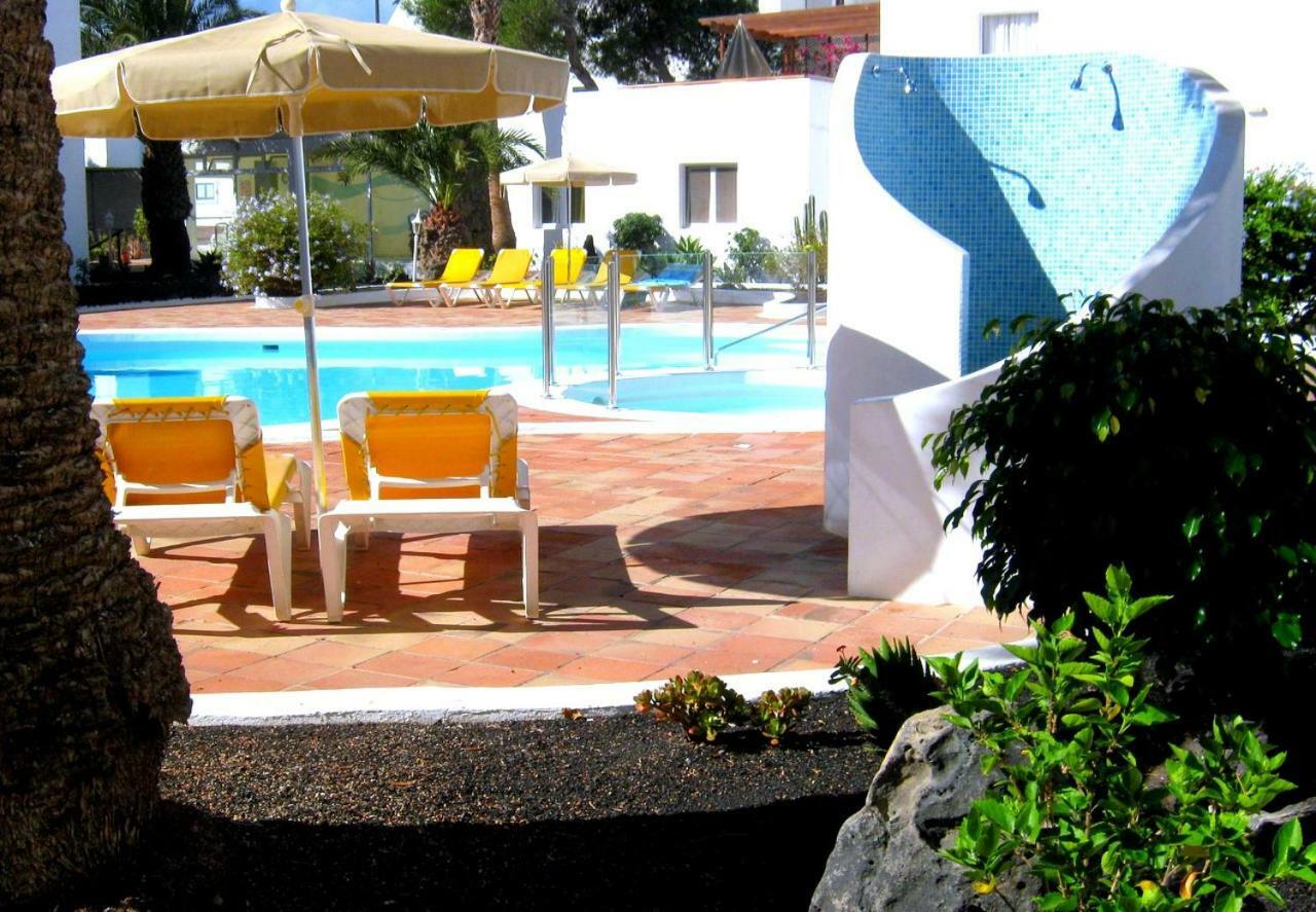 Apartamentos Tamarindos ปูแอร์โตเดลคาร์เมน ภายนอก รูปภาพ