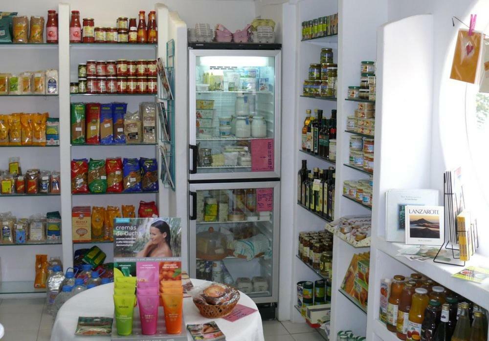 Apartamentos Tamarindos ปูแอร์โตเดลคาร์เมน ภายนอก รูปภาพ